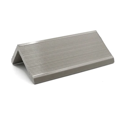 Уголок декоративный МПК 60х40 жемчуг 3 метра